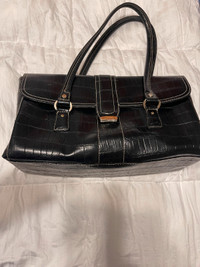 Liz Claiborne Saddle Bag~Croc embossed~Shoulder bag