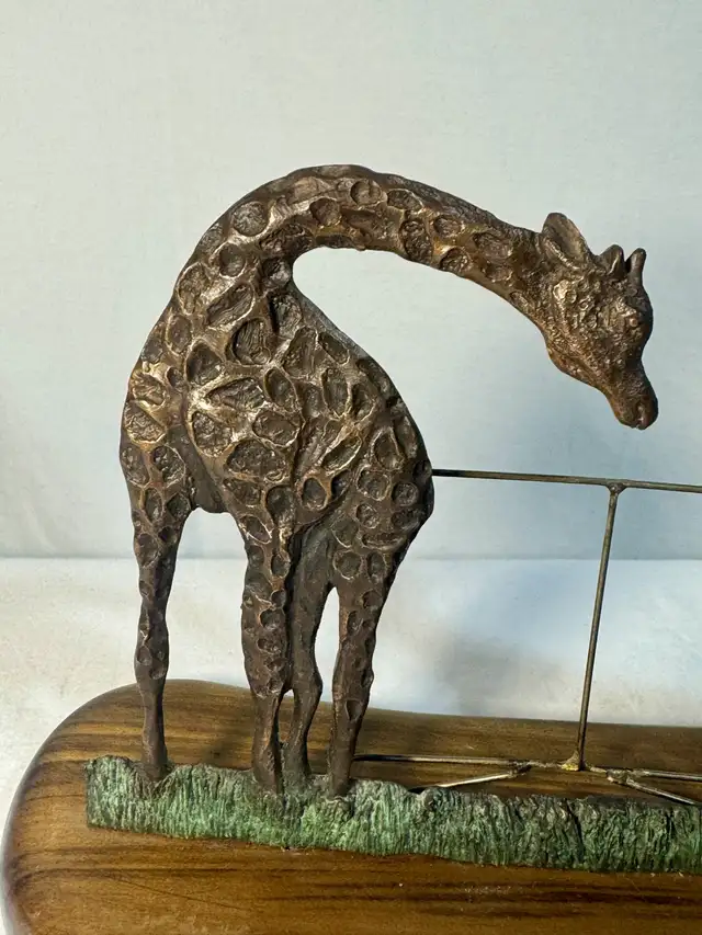 Denis Mathews Bronze Giraffes Picture Frame in Arts & Collectibles in Mission - Image 4