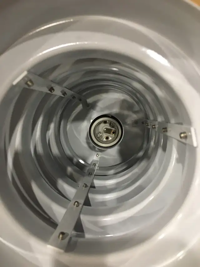 Pendant light in Indoor Lighting & Fans in Mississauga / Peel Region - Image 8