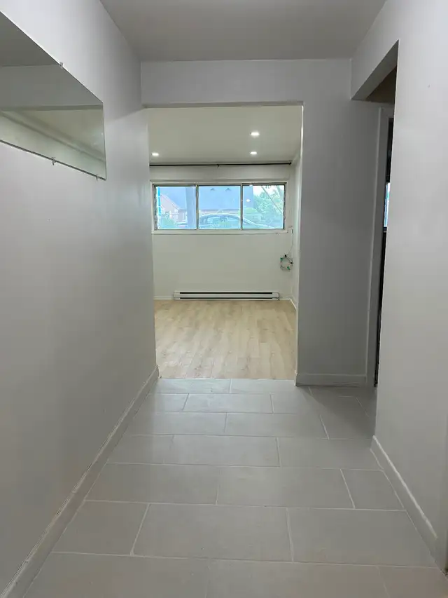 3.5-Bedroom Apartment for Rent