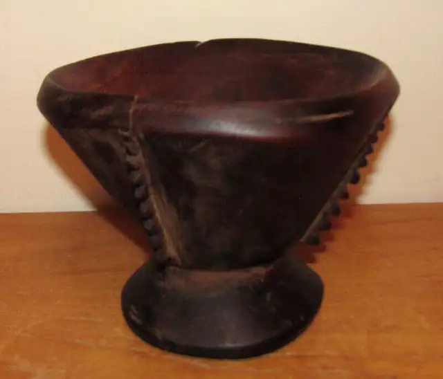 Vintage Authentic Ceremonial Kava Bowl From Solomon Islands63735877160705121