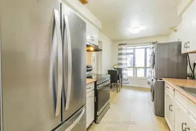 Detached main floor for rent