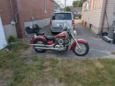 Vstar 1100 for sale, new brakes, rotors pads, brake system flushed new fluid, carbs cleaned rebuilt...