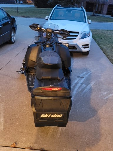 2014 Ski-doo MXZ X E-TEC 800R - 3100 miles in Snowmobiles in Windsor Region - Image 4