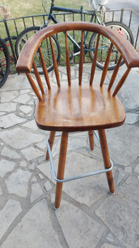 Wooden bar stool chair with a round back