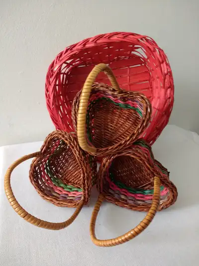 Heart Shaped Wicker Baskets (4), View more