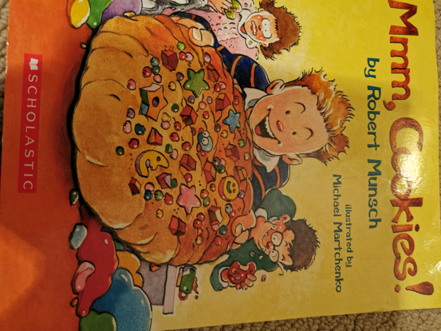 MMM, Cookies by Robert Munsch in Children & Young Adult in Hamilton - Image 2