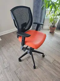 Ibex MVL2803 Multi-Tilter Office Chair