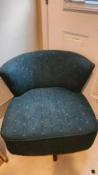 Retro swivel chair, View more