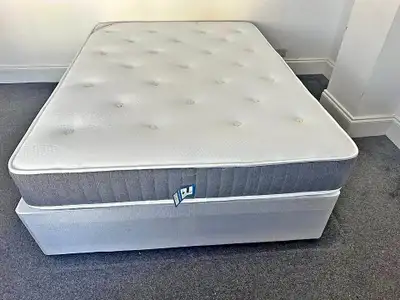 MISSISSAUGA / PEEL REGION BIGGEST SALE, MATTRESSES WITH NO TAX, SALE SINGLE, DOUBLE, QUEEN & KING SI...