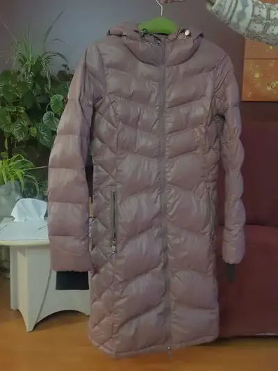 Lolë Coat, View more