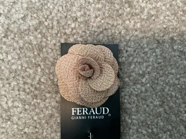 Gianni Feraud Lapel Pin in Men's in City of Toronto - Image 3