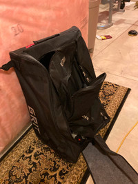 Grit hockey bag. Almost new $50,00