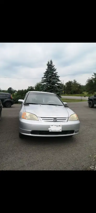 2001 Honda civic needs engine Rims sold separately thanks