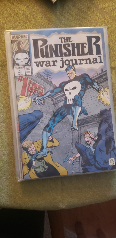 Punisher war journal comics in Comics & Graphic Novels in Barrie