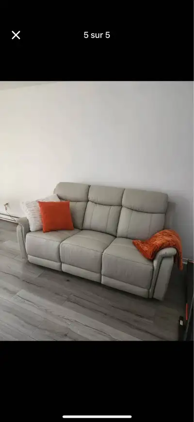 Divan en cuir véritable , View more