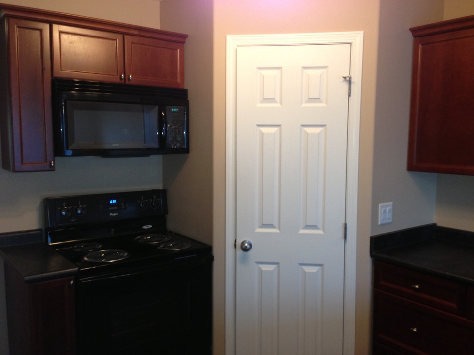 Spacious Willowgrove 3 Bedroom, 3 bath, and 24x24 Garage 3