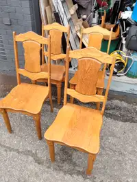 4 chaises 60$