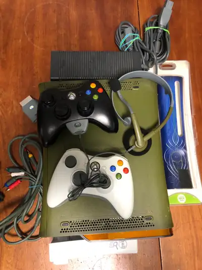 Xbox  360 Halo&  Xbox 360(both 3rings with accesories Repairable, View more
