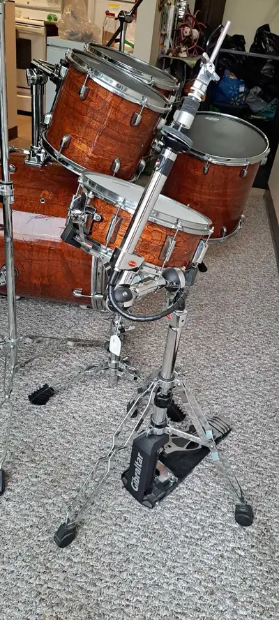 Fully restored 5 piece kit, View more