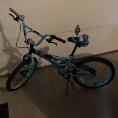 Huffy kids’ bike for sale