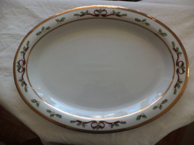 Mayfair & Jackson platter 14 1/4 X 10 3/4 inches in Kitchen & Dining Wares in Kawartha Lakes