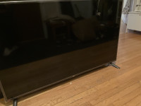 BROKEN flat screen TV - maybe good for parts