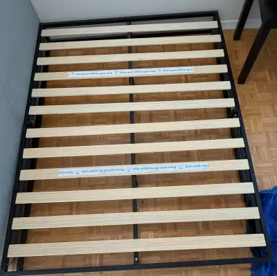 ZINUS Joseph Queen Metal Platform Bed Frame (6-Inch), View more