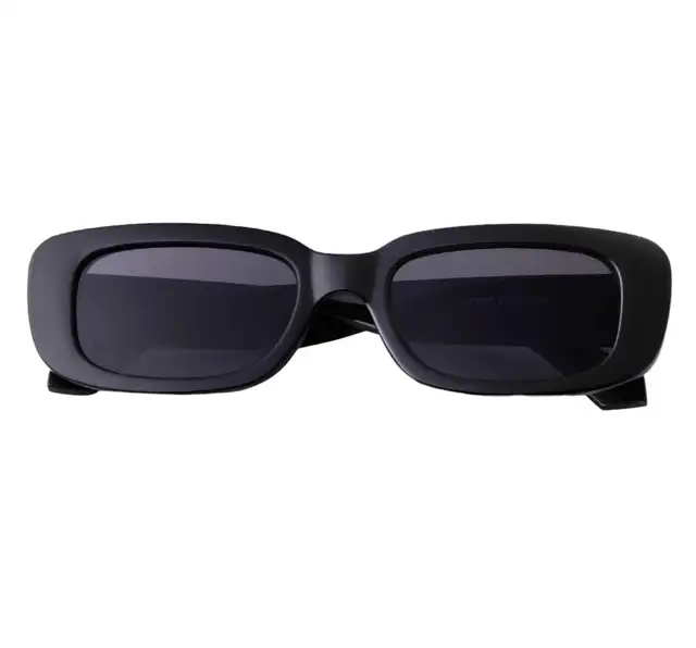 Rectangle 90s Y2K Sunglasses – Retro Black Frame Unisex | UV400  in Multi-item in City of Toronto - Image 10