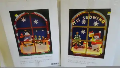 Vtg Indoor / Outdoor Christmas Decor Various Items and Prices, View more