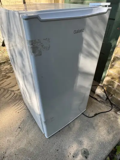 Bar fridge only 40 dollars, View more