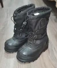 Sorel Glacier boots (youth)