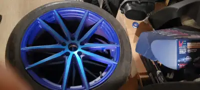 Blue rims and Michelin tires 20" Et 35, 20x9j. 5x114. Tires 265 40 20.