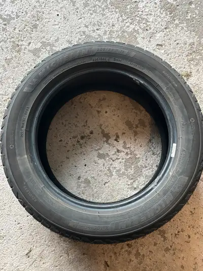 Size: 205/55 R 16 used only for one winter I bought these for $1000 4x tires used for Elantra 2021