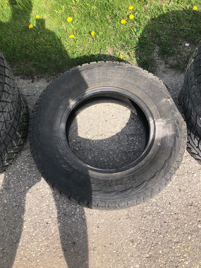 Blizzak 265/70-R17 snow tires in Tires & Rims in Stratford - Image 3