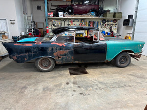 1957 Chevrolet Bel Air / 150 / 210 Belair