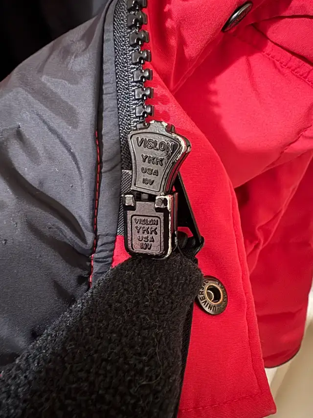 canada goose macmillan jacket  in Men's in City of Toronto - Image 8