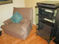 meuble pour appareils électroniques