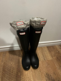 Hunter boots with socks 