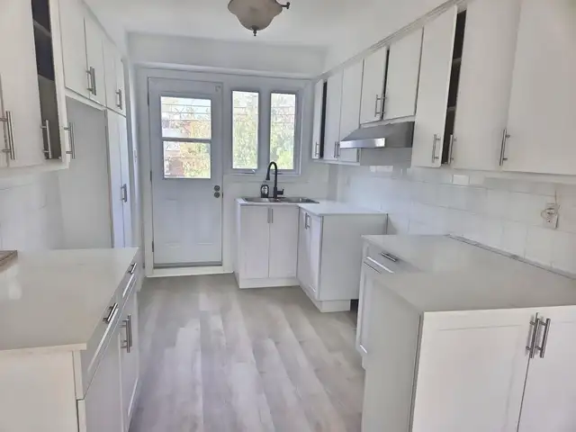 5 1/2 Apartment in Lasalle63860084866433121