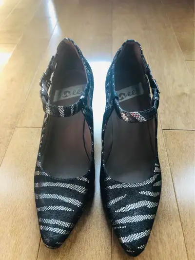 Sweet ankle velcro strap black silver heel shoe. Size 7, View more