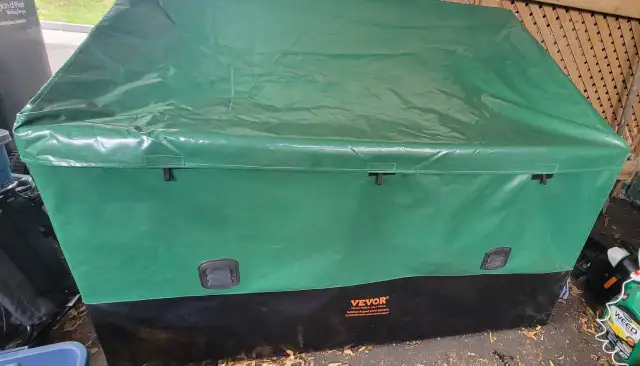 VEVOR 230-Gallon Waterproof Outdoor Storage Deck Box