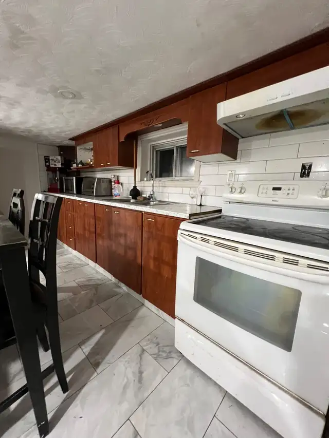 Chambre Privé \ Private Room -  Full house \ Maison in Room Rentals & Roommates in City of Montréal - Image 5