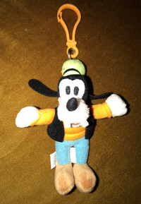 Disney Mickey Mouse GOOFY Plush 5 inch Key chain clip