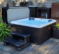 Canadian spa company hot tub