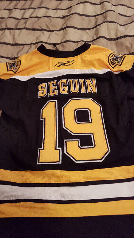 2011 Tyler Seguin cup jersey in Arts & Collectibles in Prince Albert - Image 2