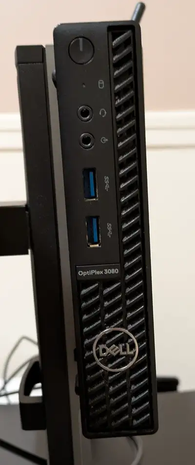 Dell OptiPlex 3080 (fin garantie janv 2026) + Moniteur Dell 24", View more