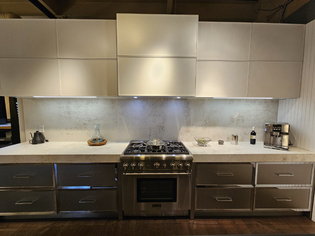 "DOCA" KITCHEN DISPLAY (AS IS) in Cabinets & Countertops in City of Toronto - Image 2