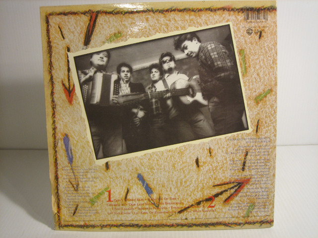 LOS LOBOS HOW WILL THE WOLF SURVIVE LP VINYL RECORD ALBUM in Arts & Collectibles in London - Image 2
