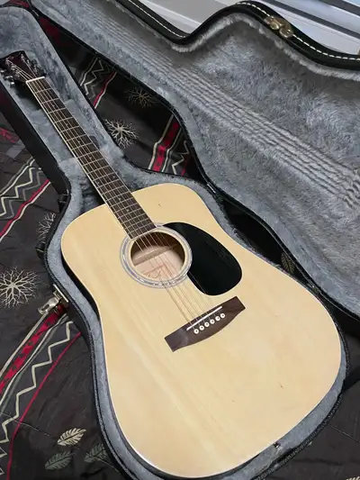 Jay Turser JJ45 Acoustic Guitar & Case, View more